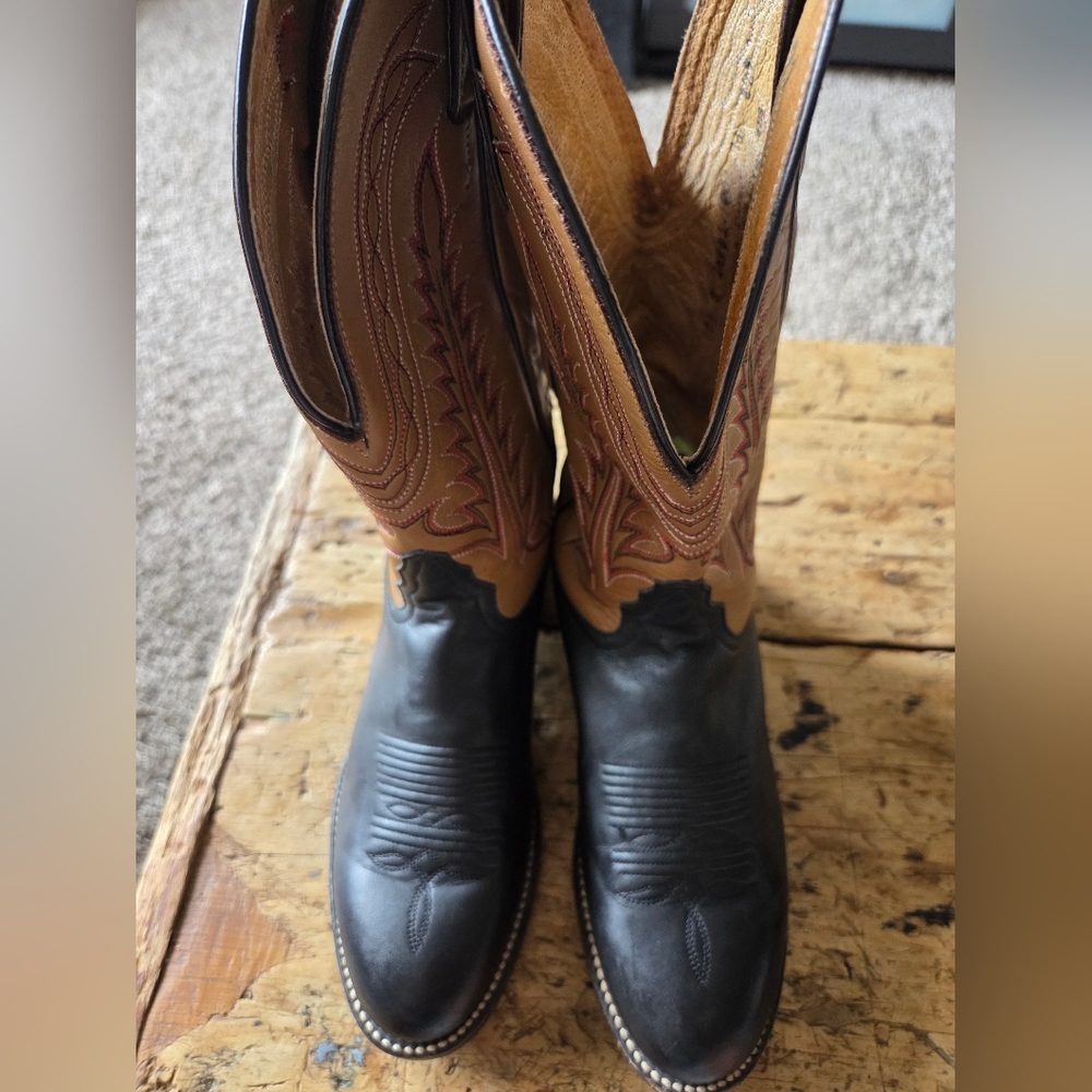 Tony Lama Black and Tan Cowboy Boots